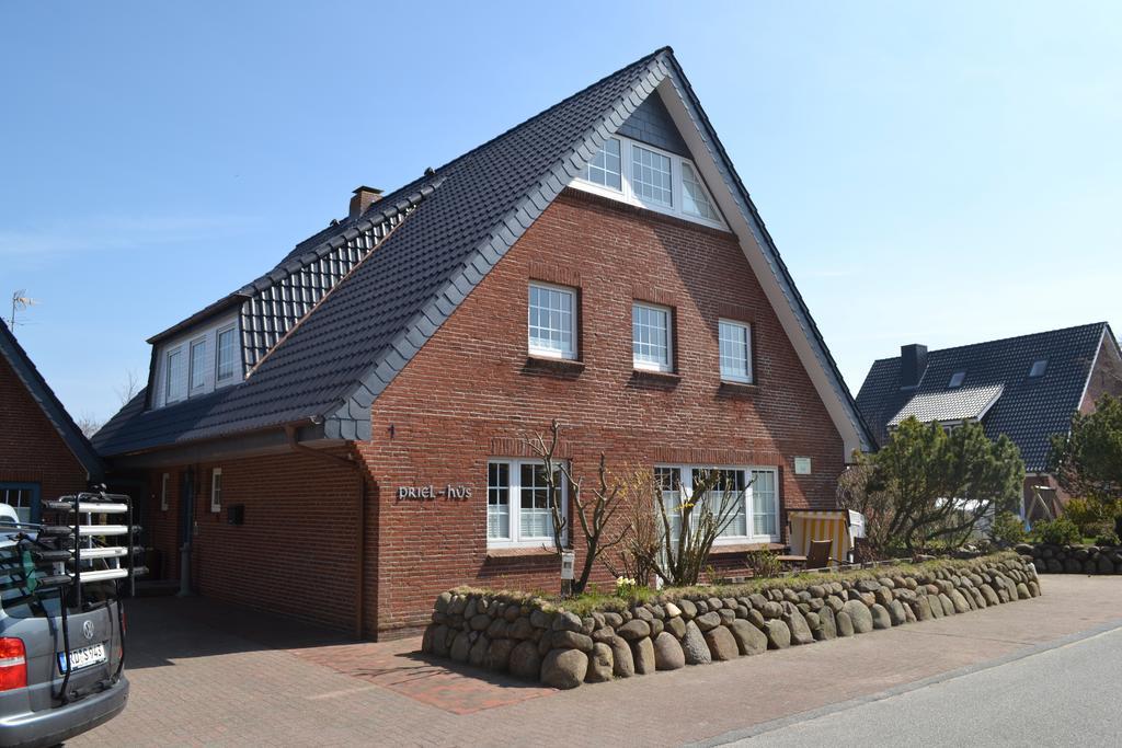 Priel-Hues Apartment List Exterior photo